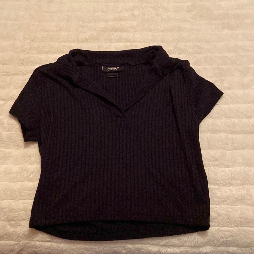 black cropped blouse